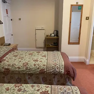 Bed & Breakfast Gables, Chester